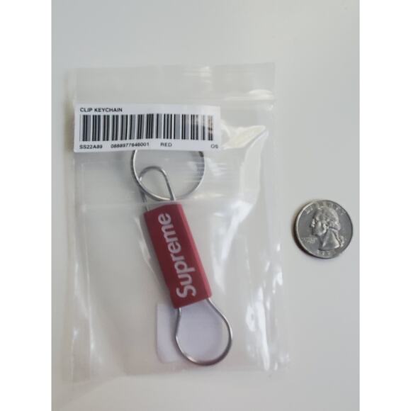 Supreme Red Clip Logo Key Chain Keyring New - Picture 4 of 4
